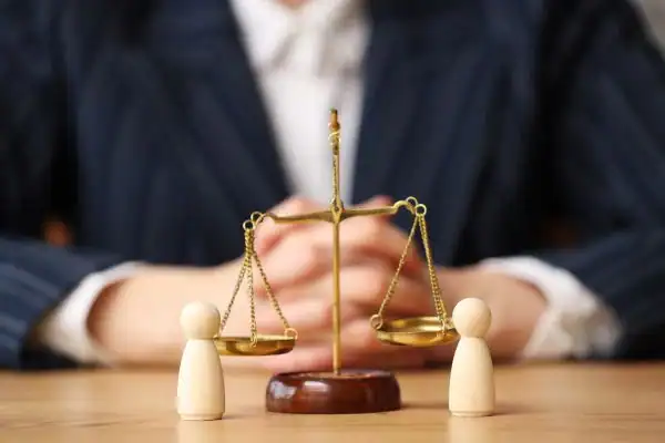 Image of financial mediation Worcester